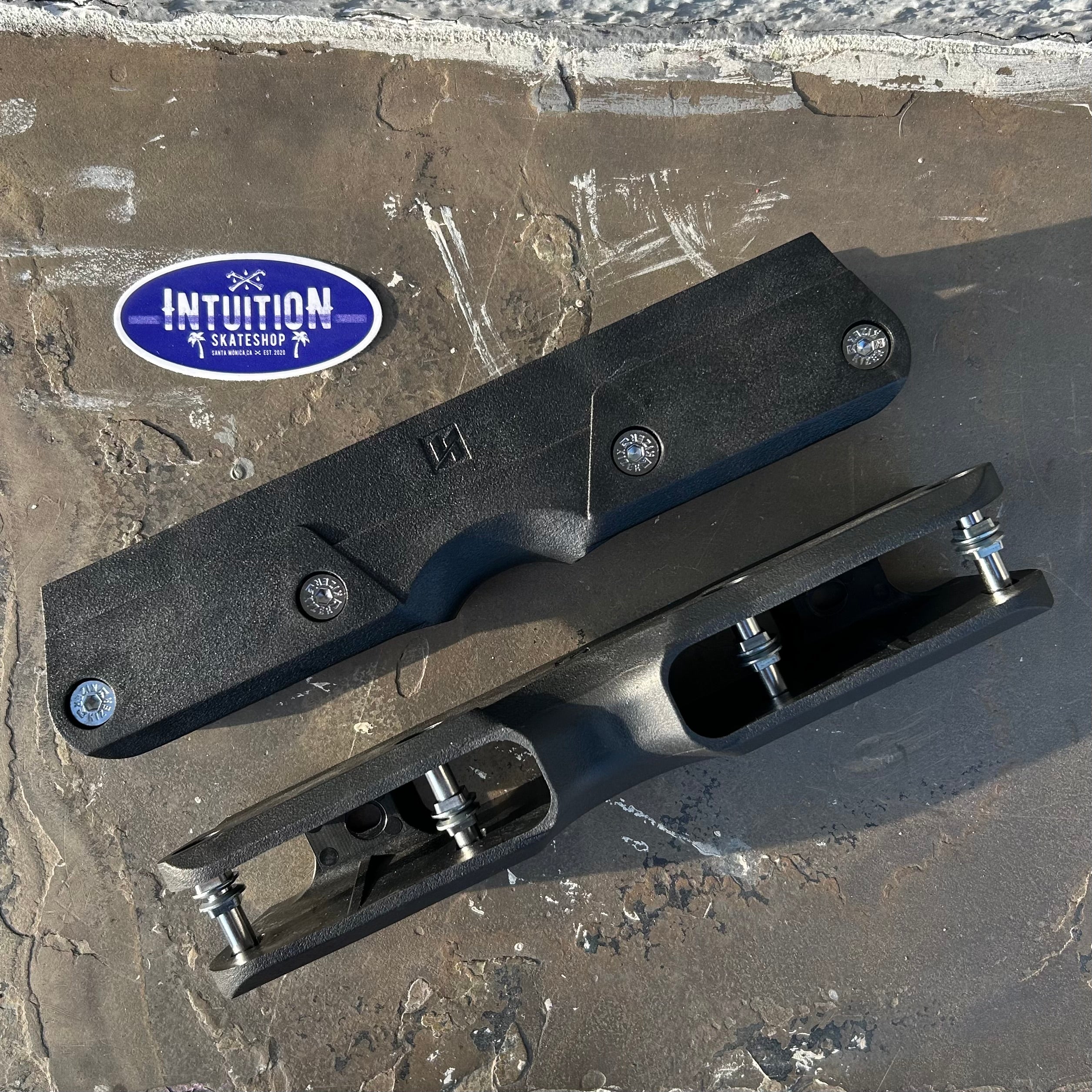 Black Kizer Advance 72 UFS Inline Skate Frames, Intuition Skate Shop, Skate Shops Near Me, Rollerblades