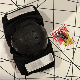 Black Sure Grip Knee Pads, Intuition Skate Shop, Skate Shops Near Me, Inline Skates, Roller Skates