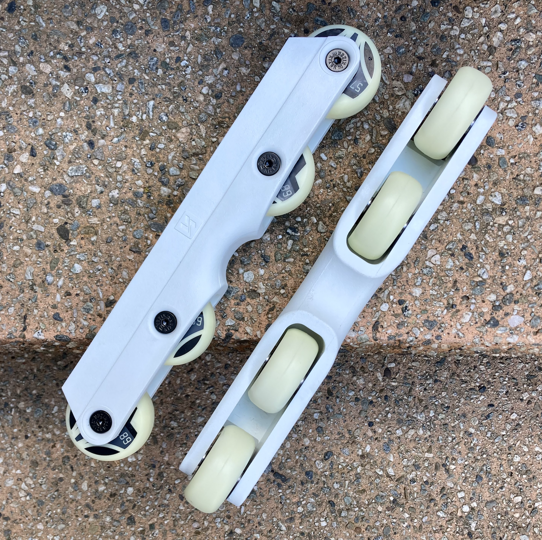 Kizer Fluid V White Ready to Roll Inline Skate Frames, Intuition Skate Shop, Skate Shops Near Me, Inline Skates