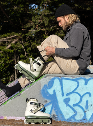 RB Blank Cameron Talbott inline skates