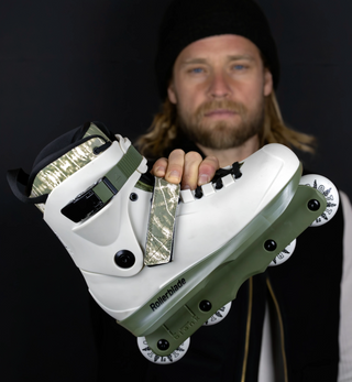 RB Blank Cameron Talbott inline skates