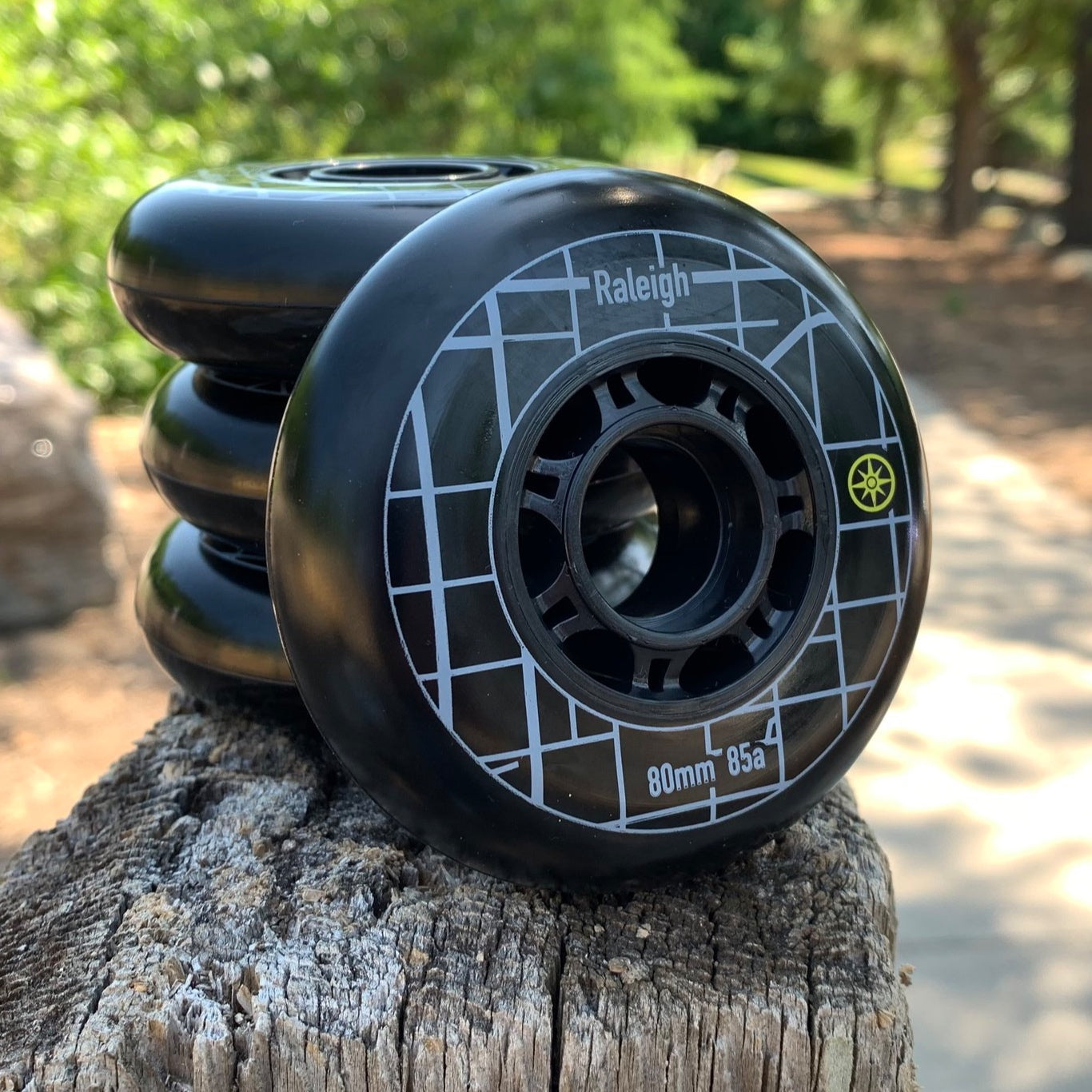 Black Compass 80mm Iline Skate Wheels, Intuition Skate Shop, Skate Shops Near Me, Iline Skates